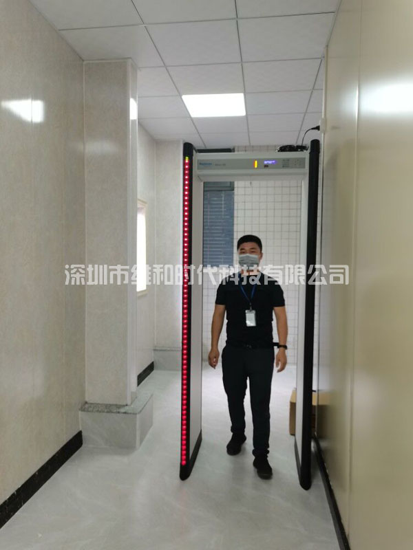 揭陽機(jī)場從我司（維和時代）采購METOR6S進(jìn)口金屬探測安檢門[圖文]