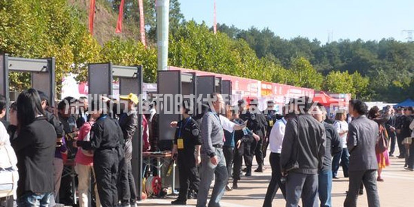 景德鎮瓷博會10臺SD-200S型號金屬探測門加強安保[圖文]