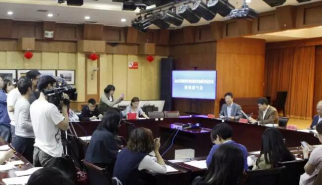 安檢門廠家：今年高考入場(chǎng)要安檢兩次！